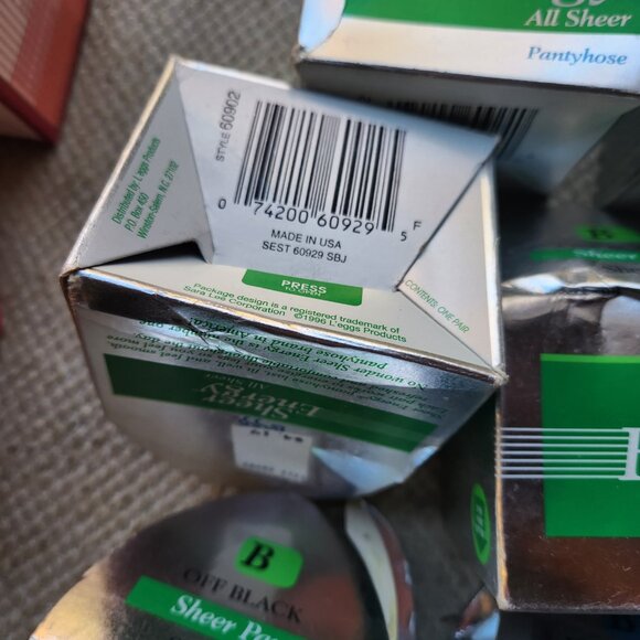 11 Leggs Sheer Energy Control Top Pantyhose Jet Off Black Sheer Toe Size B Boxed - Picture 4 of 6